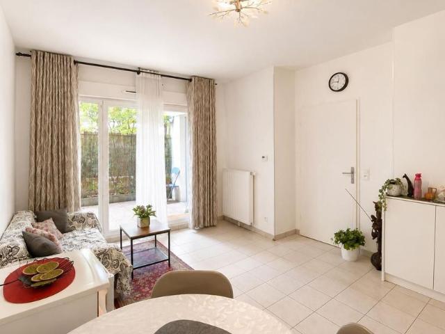 Appartement à louer 2 pièces • Drancy