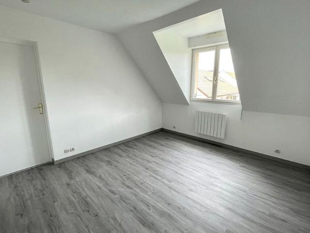 Appartement à louer 2 pièces • Épône