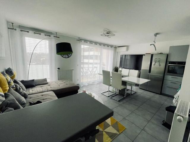 Appartement à louer 2 pièces • Gex
