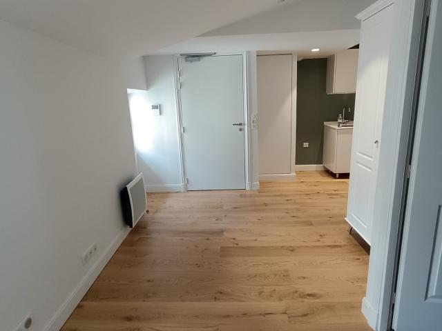 Appartement à louer, 2 pièces Grasse 06130