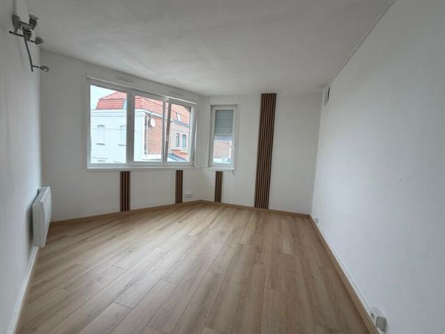 Appartement à louer 2 pièces • Houplines