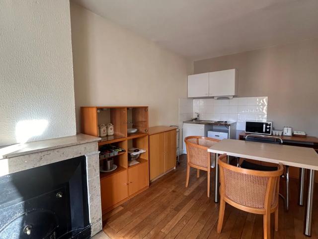 Appartement à louer 2 pièces • Lyon 3