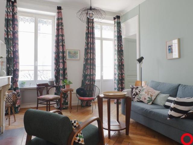 Appartement à louer 2 pièces • Lyon 7