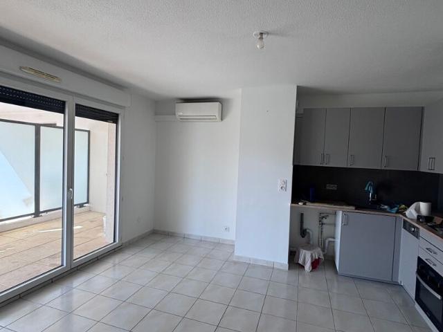 Appartement à louer 2 pièces • La Seyne sur Mer