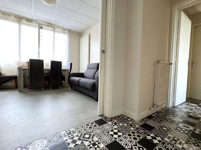 Appartement à louer 2 pièces • Laon