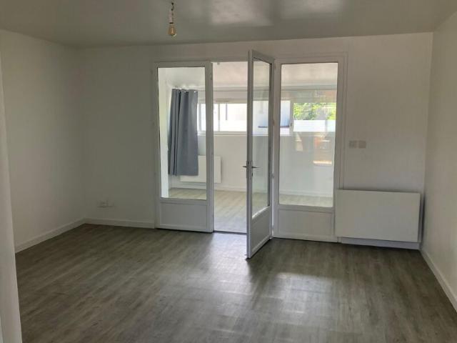 Appartement à louer 2 pièces • Léognan