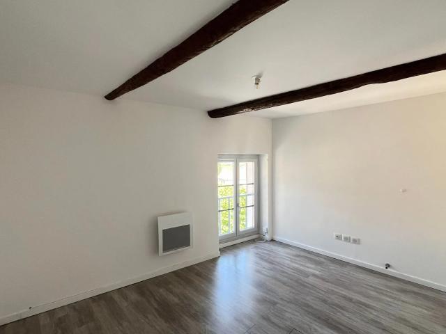Appartement à louer 2 pièces • Les Mées