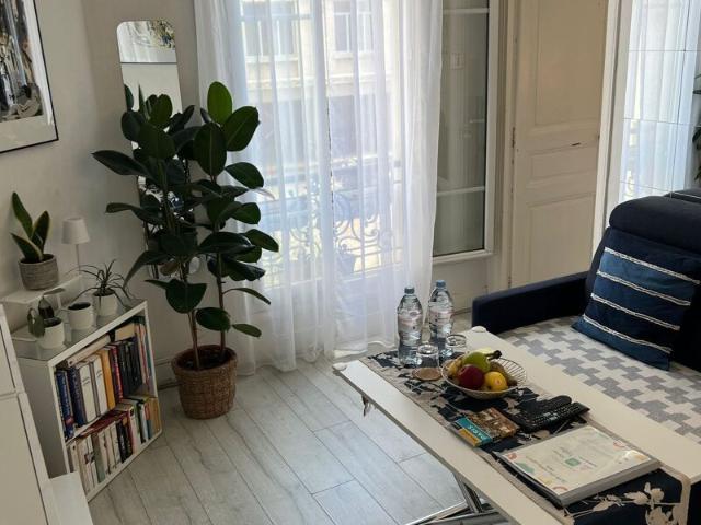 Appartement à louer 2 pièces • Paris 12