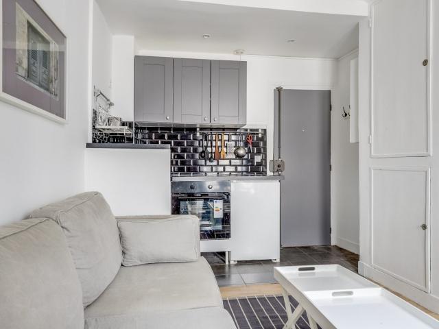 Appartement à louer, 2 pièces Paris 75007