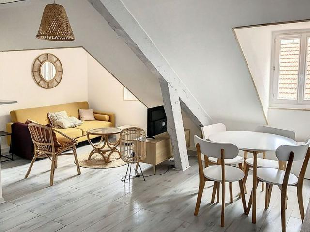 Appartement à louer 2 pièces • Pau