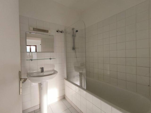 Appartement à louer 2 pièces RIVE DE GIER 42