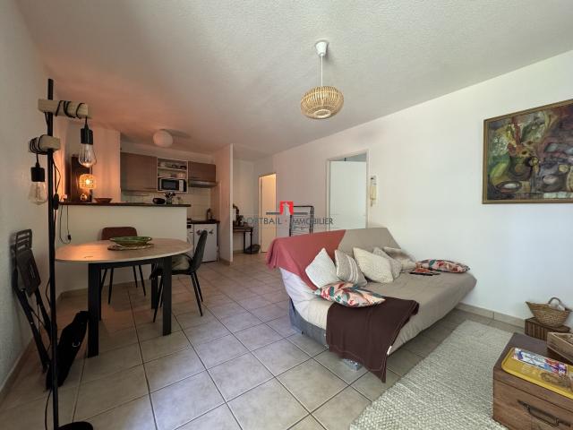 Appartement à louer, 2 pièces Saint Martin Lacaussade 33390