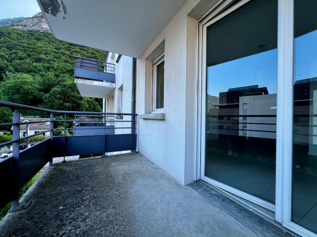Appartement à louer, 2 pièces Saint Martin le Vinoux 38950