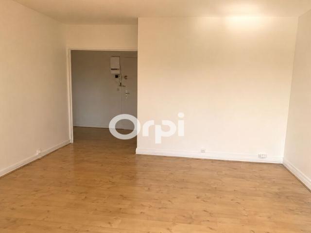 Appartement à louer 2 pièces • Saint Maur des Fossés