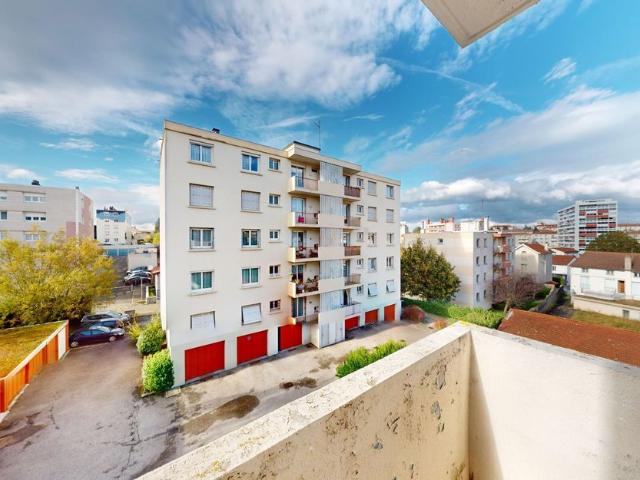 Appartement à louer 2 pièces • Saint Étienne