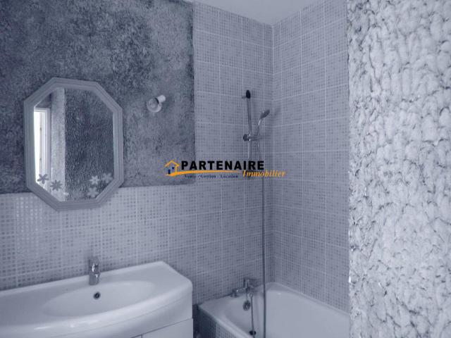 Appartement à louer, 2 pièces Saint Vallier 26240