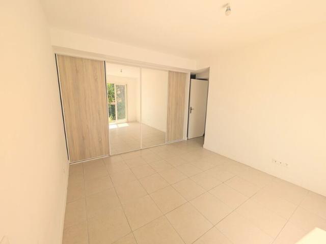 Appartement à louer 2 pièces • Saint Vallier de Thiey