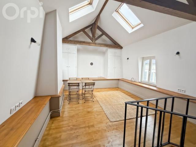 Appartement à louer 2 pièces • Senlis