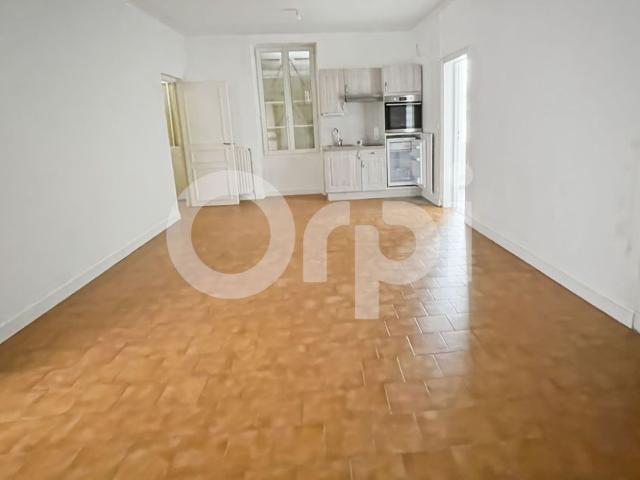 Appartement à louer 2 pièces • Senlis