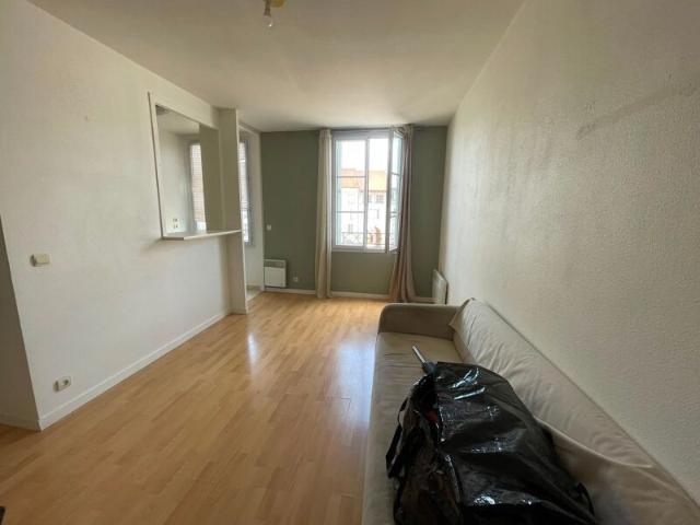 Appartement à louer 2 pièces • Serris