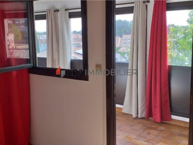 Appartement à louer, 2 pièces THUIR 66300