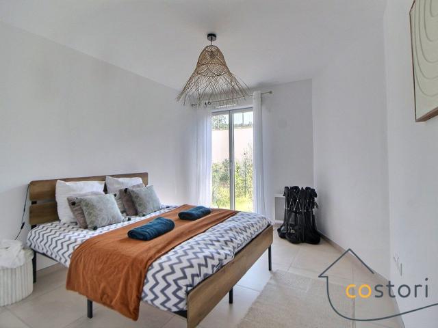 Appartement à louer, 2 pièces Trans en Provence 83720