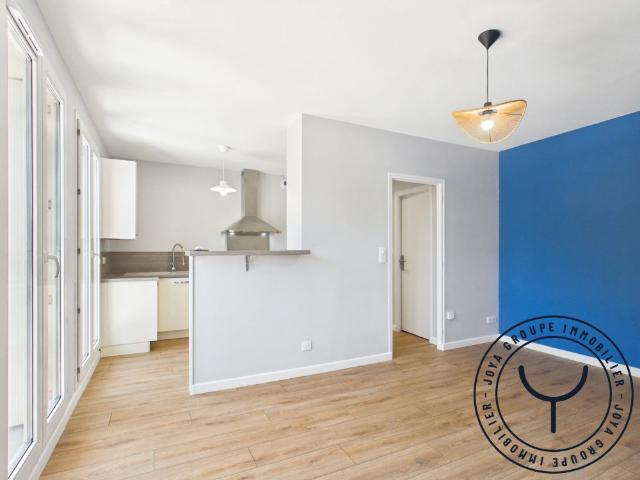 Appartement à louer, 2 pièces Troyes 10000