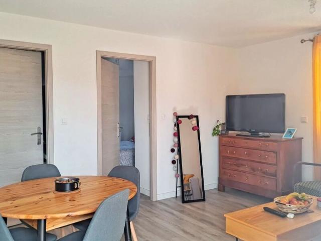 Appartement à louer 2 pièces • Viry