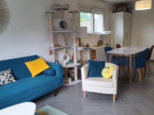 Appartement à louer 2 pièces • Viry