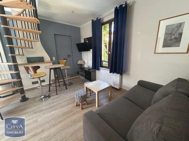 Appartement à louer 2 pièces 24.7m²