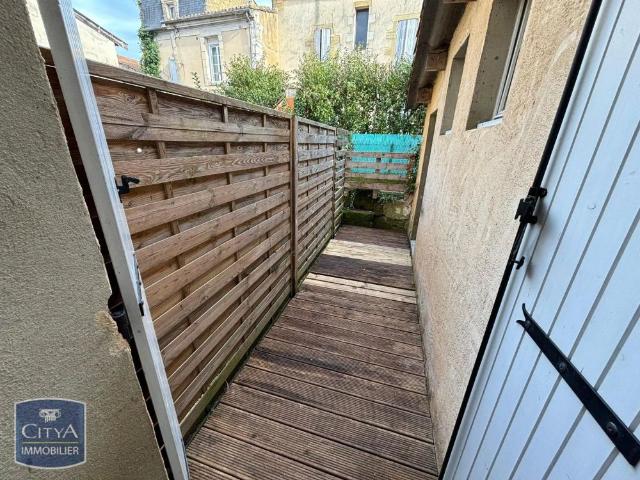 Appartement à louer 2 pièces 27.04m²