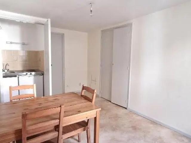 Appartement à louer 2 pièces 27.25m²