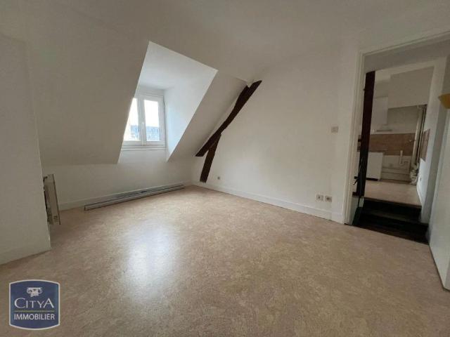 Appartement à louer 2 pièces 27.98m²