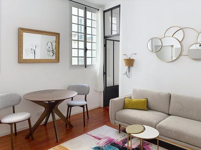 Appartement à louer 2 pièces 28,20 m² | Paris 75006 SAINT GERMAIN DES PRÉS | 2 200 € | Junot