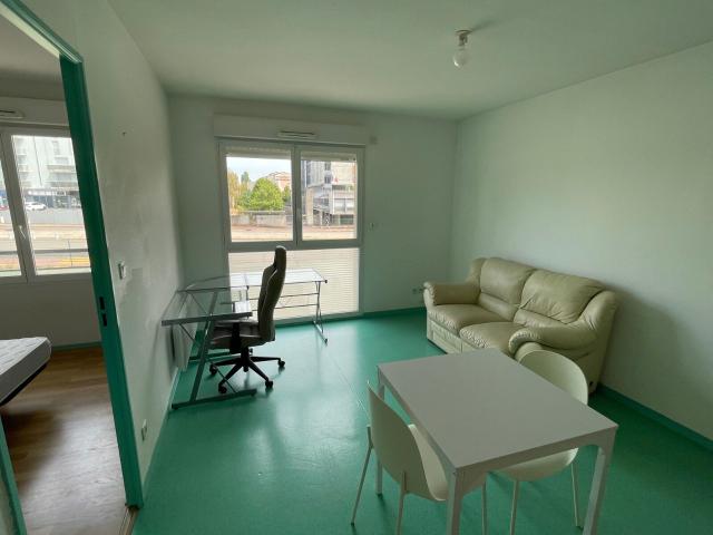 Appartement à louer 2 pièces 35 m