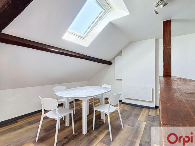 Appartement à louer 2 pièces • 35,60 m2 Commentry