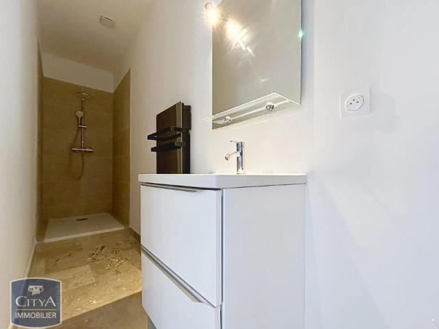 Appartement à louer 2 pièces 35.71m²