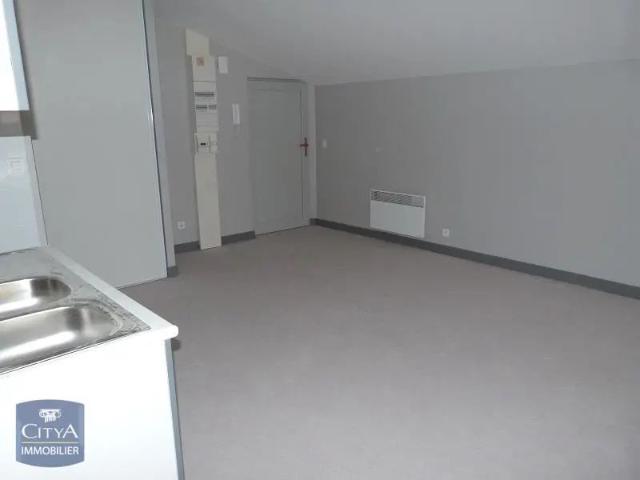 Appartement à louer 2 pièces 37.8m²