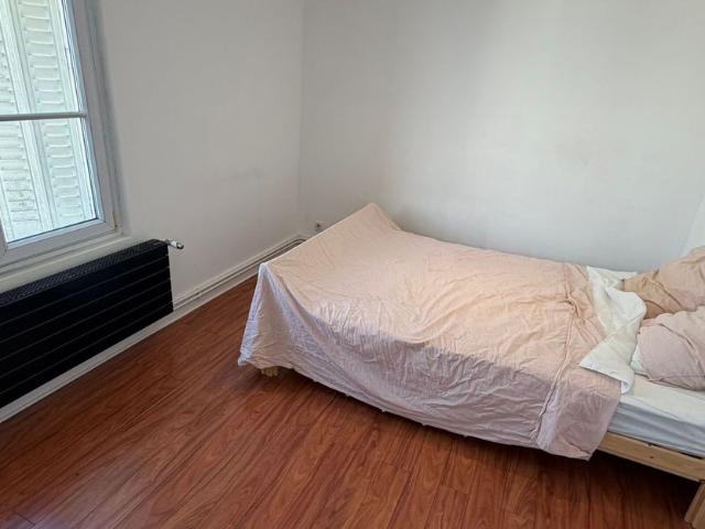 Appartement à louer 2 pièces • 40 m2 Le Blanc Mesnil