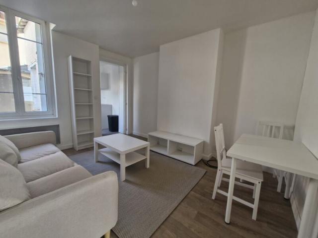 Appartement à louer 2 pièces • 30,40 m2 Reims