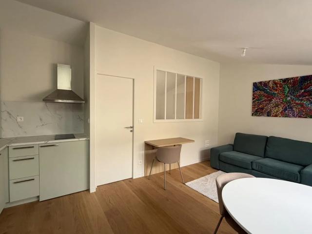Appartement à louer 2 pièces • 32,70 m 2 La Rochelle