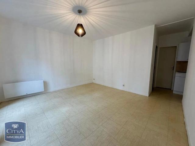 Appartement à louer 2 pièces 32.7m²