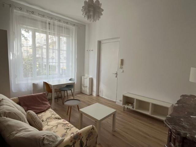 Appartement à louer 2 pièces • 33,97 m2 Reims