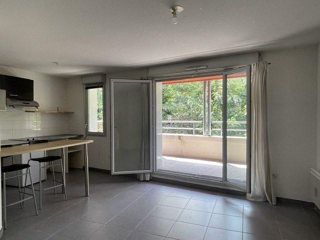 Appartement à louer 2 pièces 44 m²