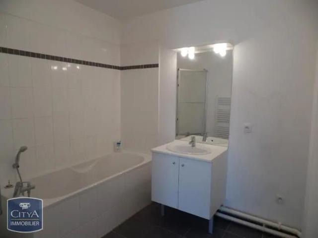 Appartement à louer 2 pièces 44.08m²
