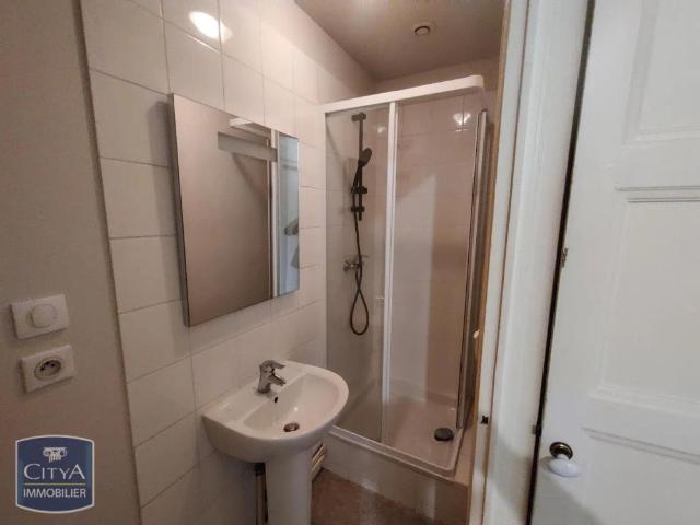 Appartement à louer 2 pièces 44.29m²