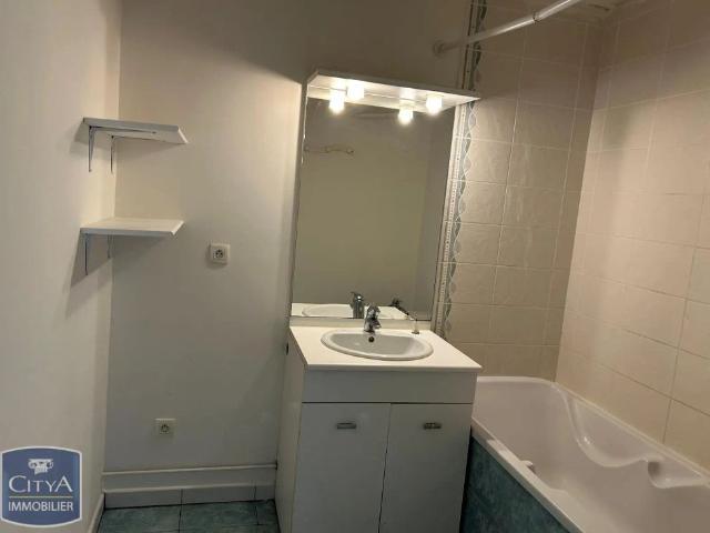 Appartement à louer 2 pièces 44.2m²