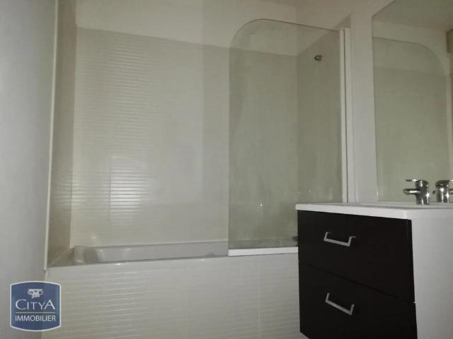 Appartement à louer 2 pièces 44.2m²