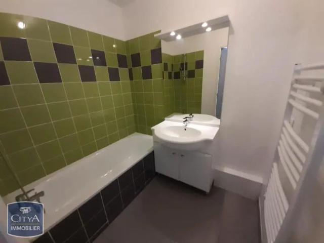 Appartement à louer 2 pièces 44.38m²