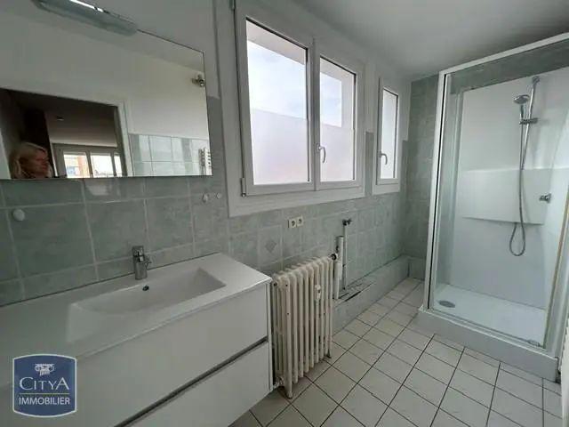 Appartement à louer 2 pièces 44.9m²
